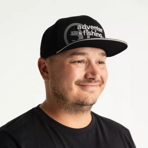 Adventer Fishing Cap Black With A Straight Flap Baseballkappe