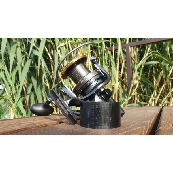 Tica GIANT 14.000 Karpfenrolle mit Spulenreduzierung