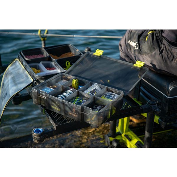 Matrix Flache Box mit 16 Staufächern