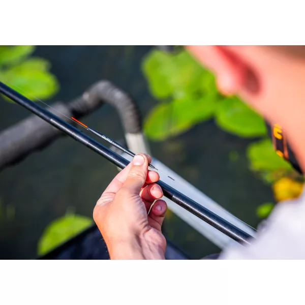 Guru Slim Pencil 2gr Wettkampfpose