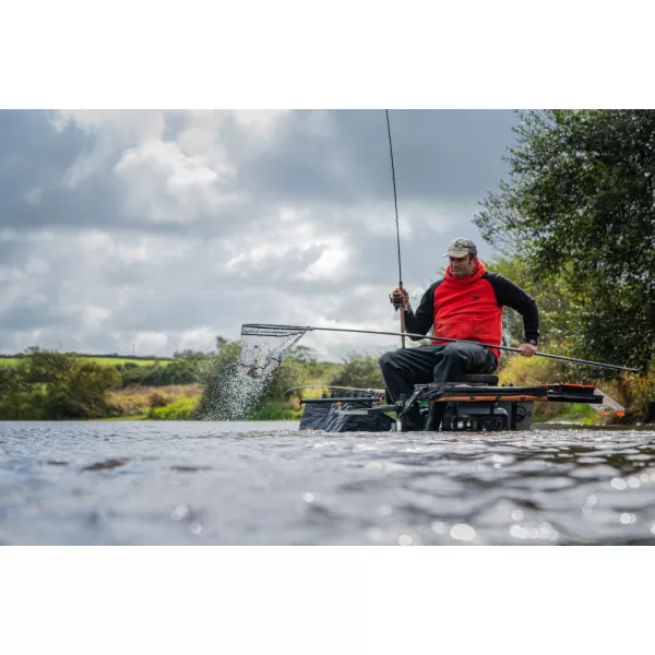 Guru Aventus 2,70m Landing Net Handle 2-teiliger Kescherstiel