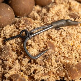 Nash Slip D 8 mit Öhr, mit Widerhaken Boilie-Vorfach